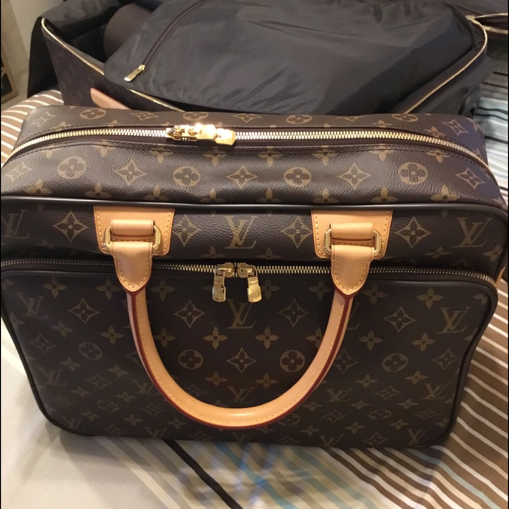 $OLD🤑 LV 👜 Icare Bag